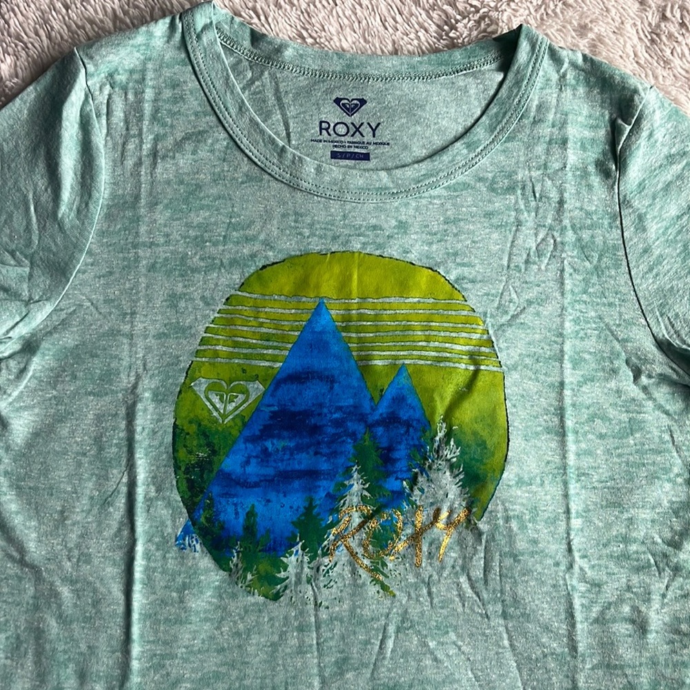 New Roxy Tee - Picture 2 of 5